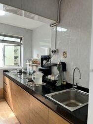 Blk 4 Lew Lian Gardens (Serangoon), HDB 3 Rooms #568132251
